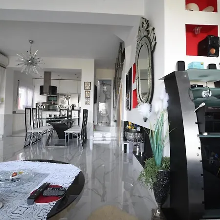 Panorama, Now A Smart * Skála Kallirákhis